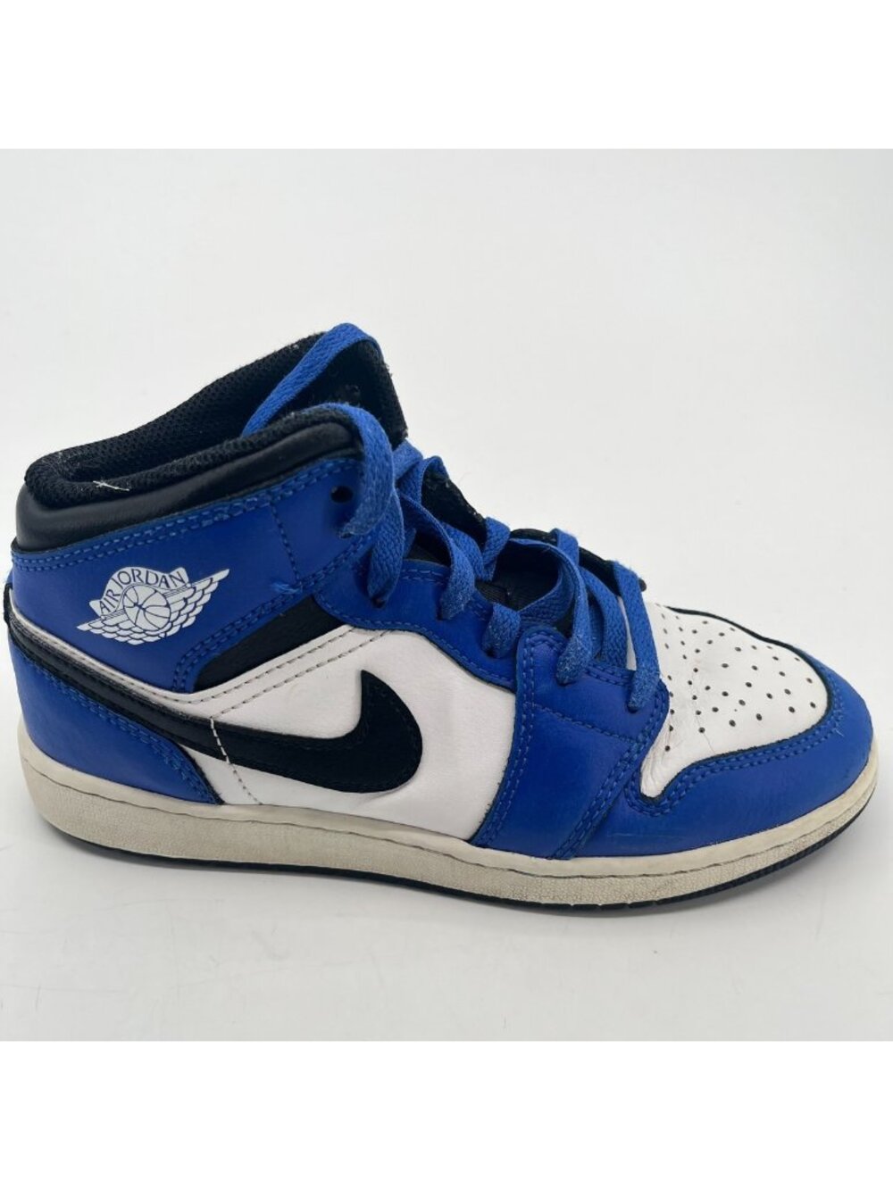 Nike Air Jordan 1 Mid Boys Size 4Y White Blue Athletic Leather Shoes Sneakers